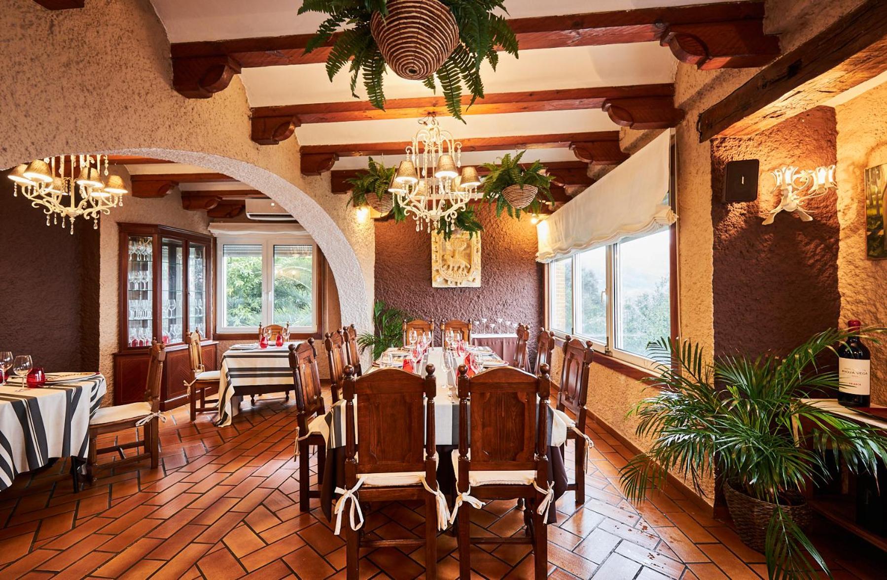 Hotel Restaurante Risco Laredo Ngoại thất bức ảnh