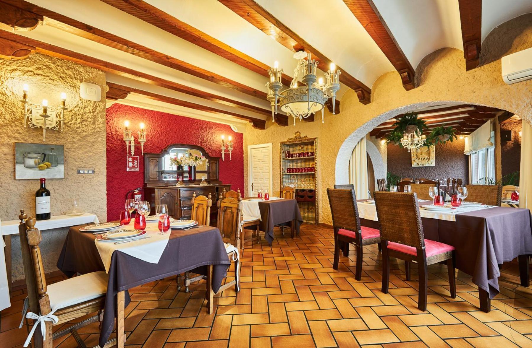 Hotel Restaurante Risco Laredo Ngoại thất bức ảnh